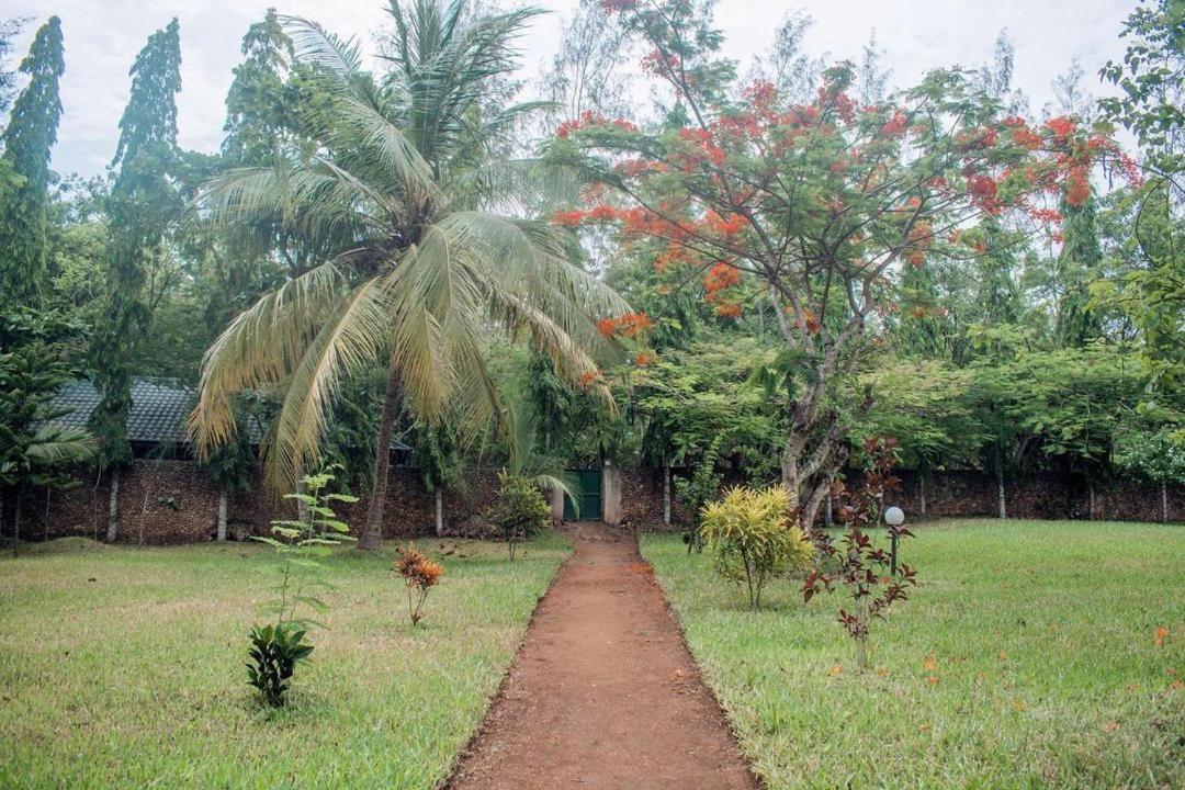 شاطئ دياني Kijani Cottages Diani المظهر الخارجي الصورة